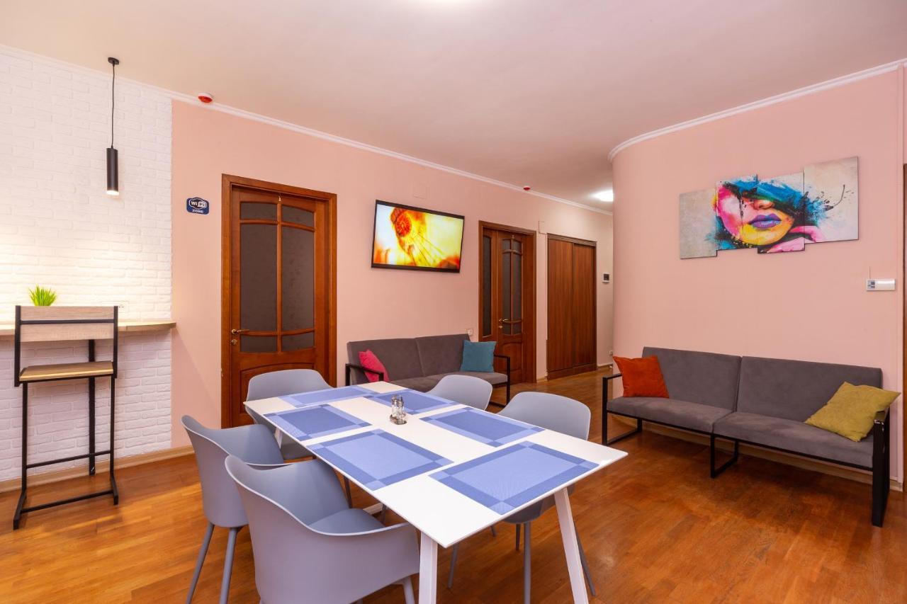 Хостел Friends House Odessa Exterior foto